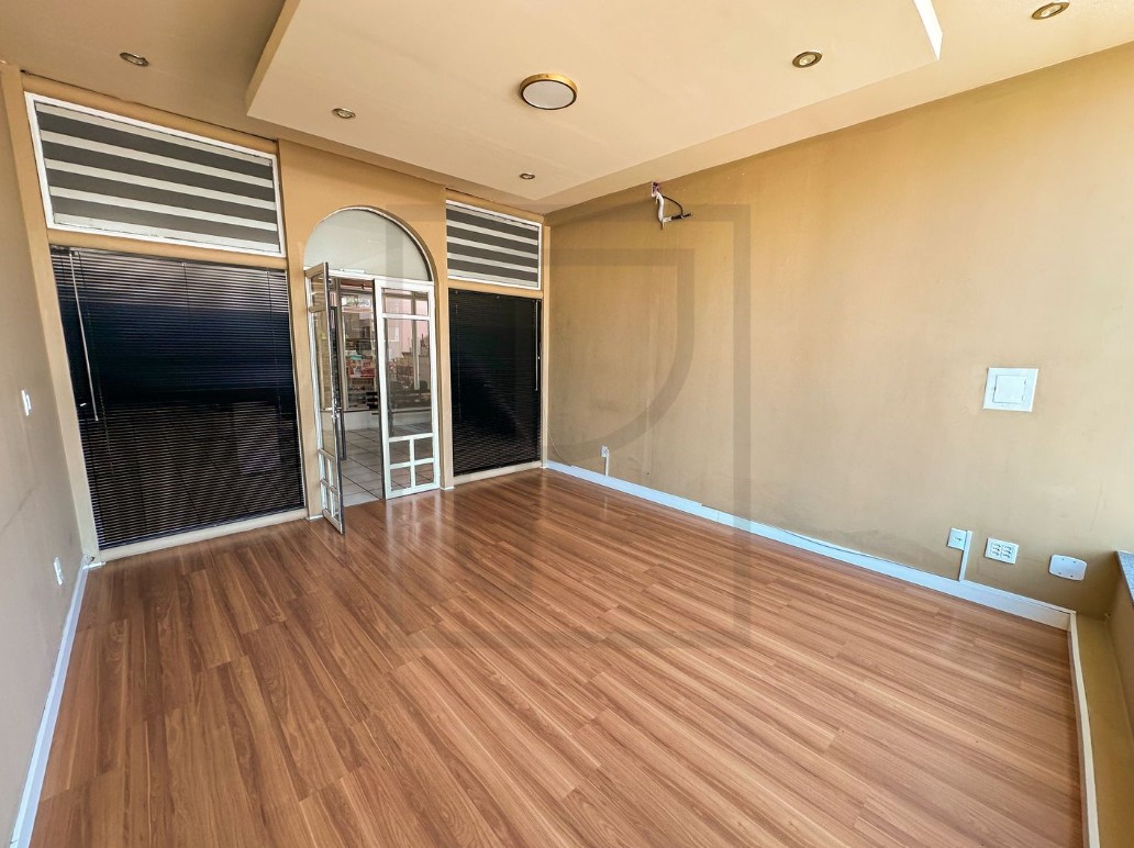 Sala Comercial nº 209 — Edifício Shopping XV