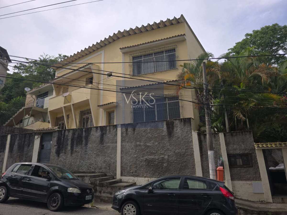 Casa em Santa Rosa - Niterói