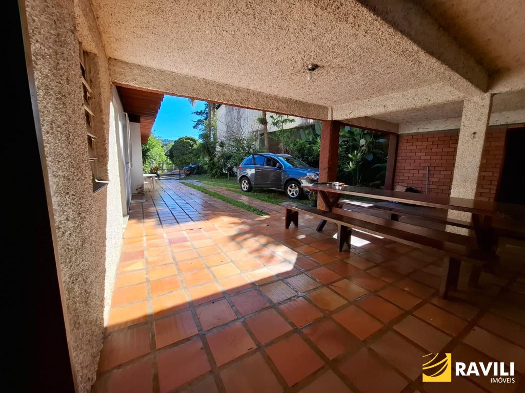 Casa Comercial a uma Quadra da Via Gastronômica, Perto do Santissima!