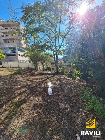 Amplo Terreno Centro de H. Oeste para Venda