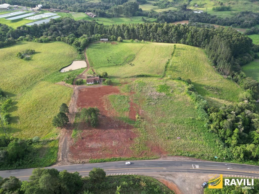 Terreno às Margens da BR-282!