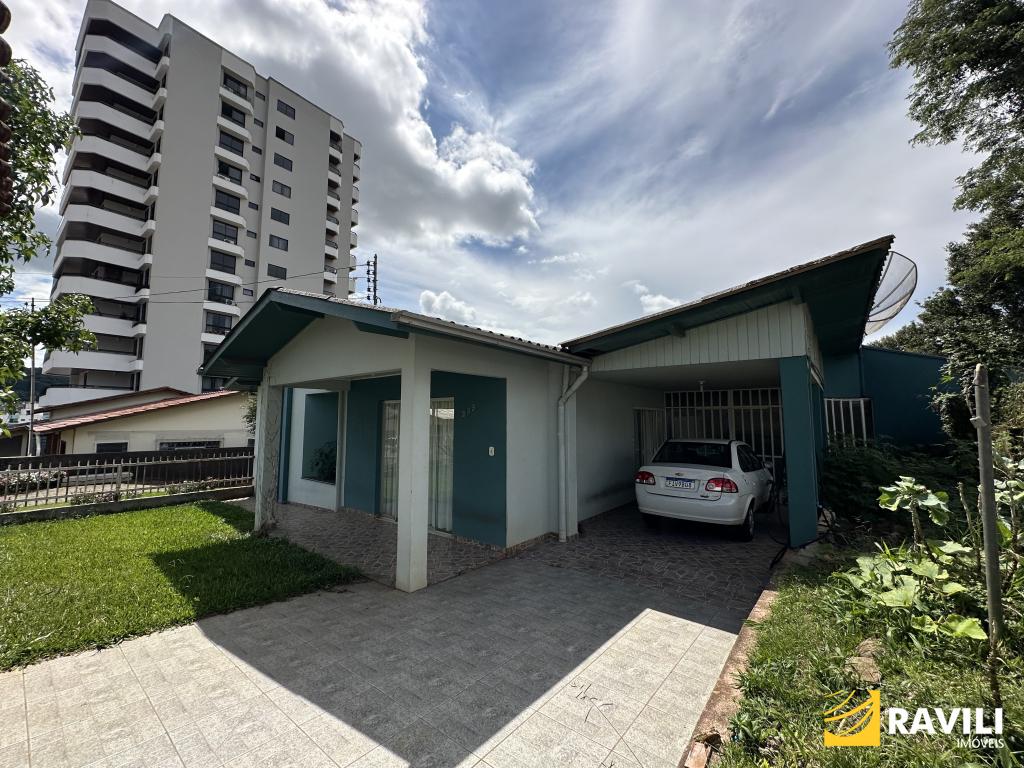 Casa à Venda em Luzerna Bem Localizada no Centro da Cidade!