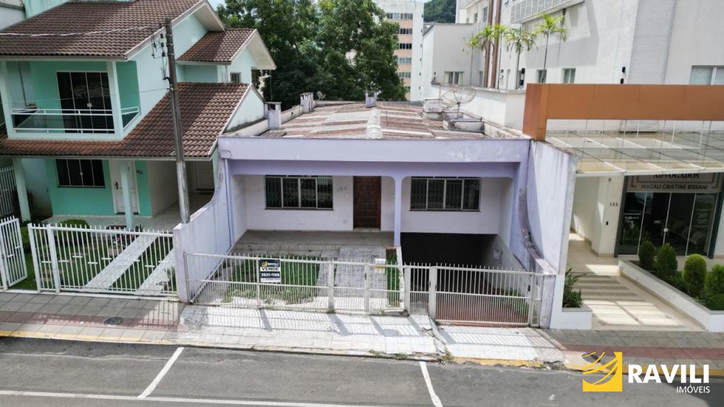 Casa de 3 quartos, 354 m², bairro Centro, Joaçaba/SC