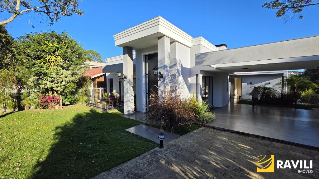 Casa, 323 m², bairro Flor da Serra, Joaçaba/SC