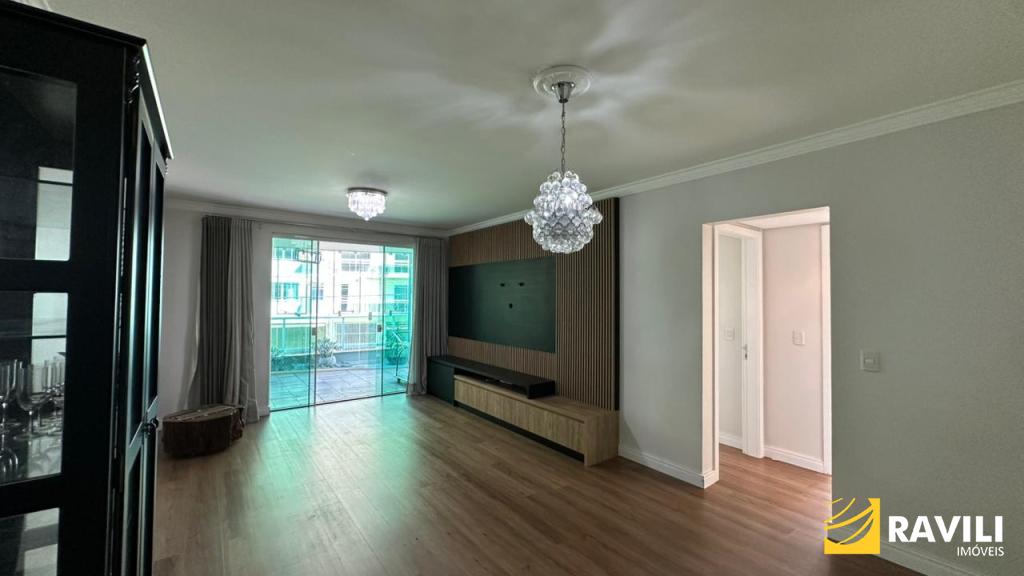 Apartamento Semimobiliado à Venda em Joaçaba.