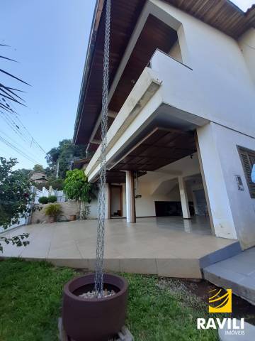 Excelente Casa para Venda Próximo ao Centro