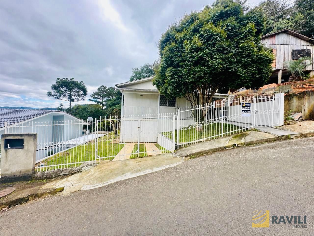 Casa para Venda Próximo  ao Centro de Herval d'Oeste!