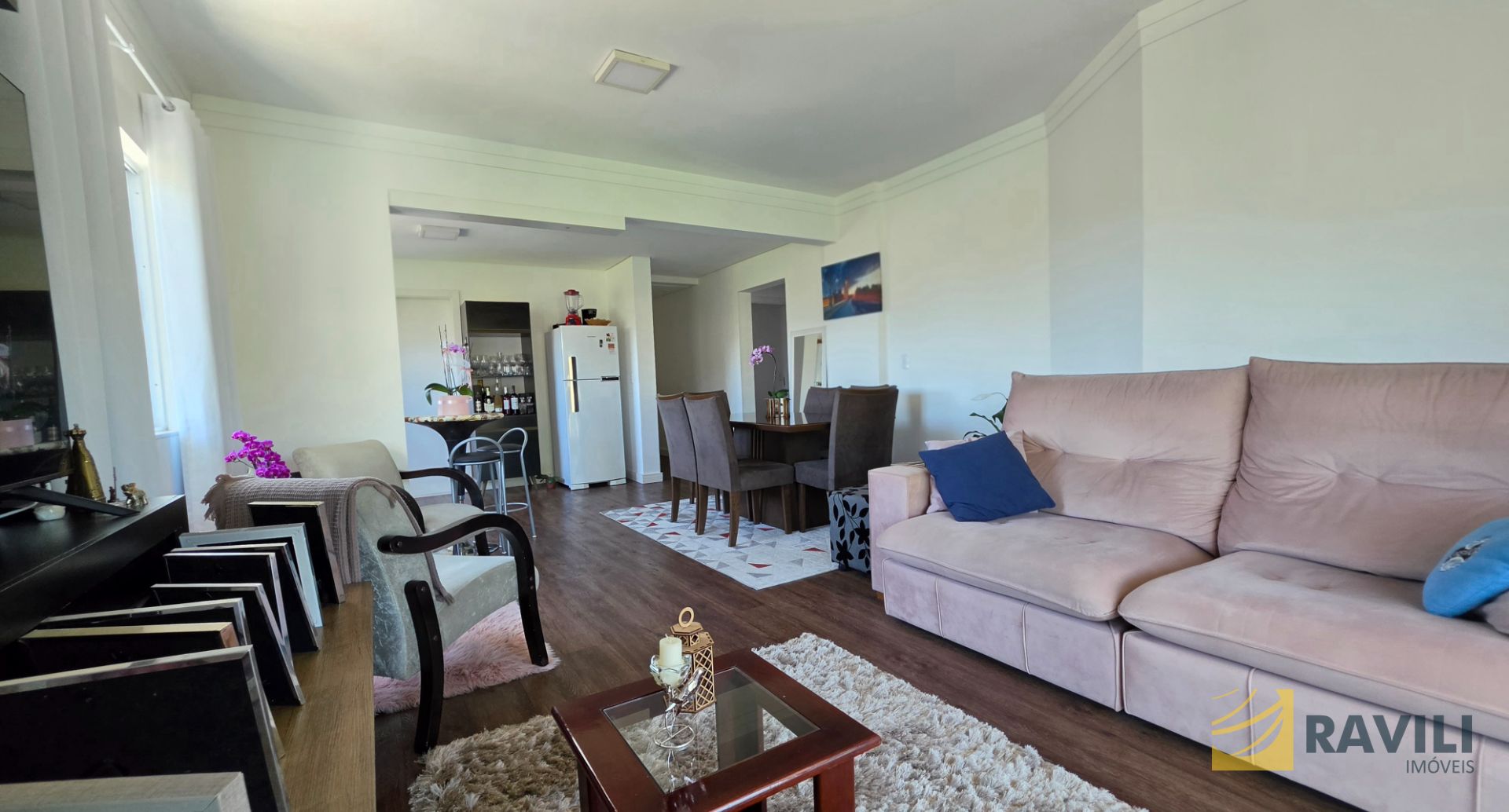 Amplo Apartamento para Venda em Joaçaba