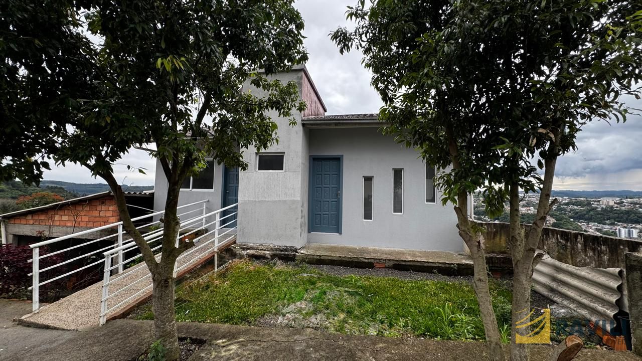Casa de 2 quartos para alugar, bairro Jardim Alvorada, Joaçaba/SC